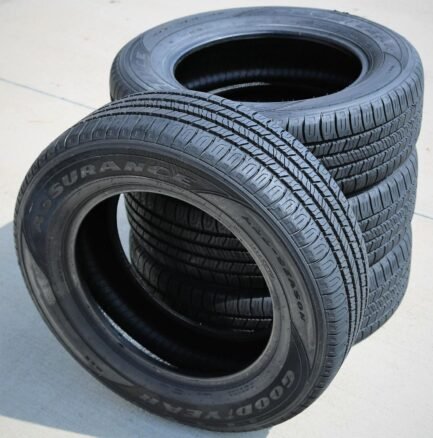 Goodyear Assurance All-Season 215/70R16 100 T Tire - Image 4